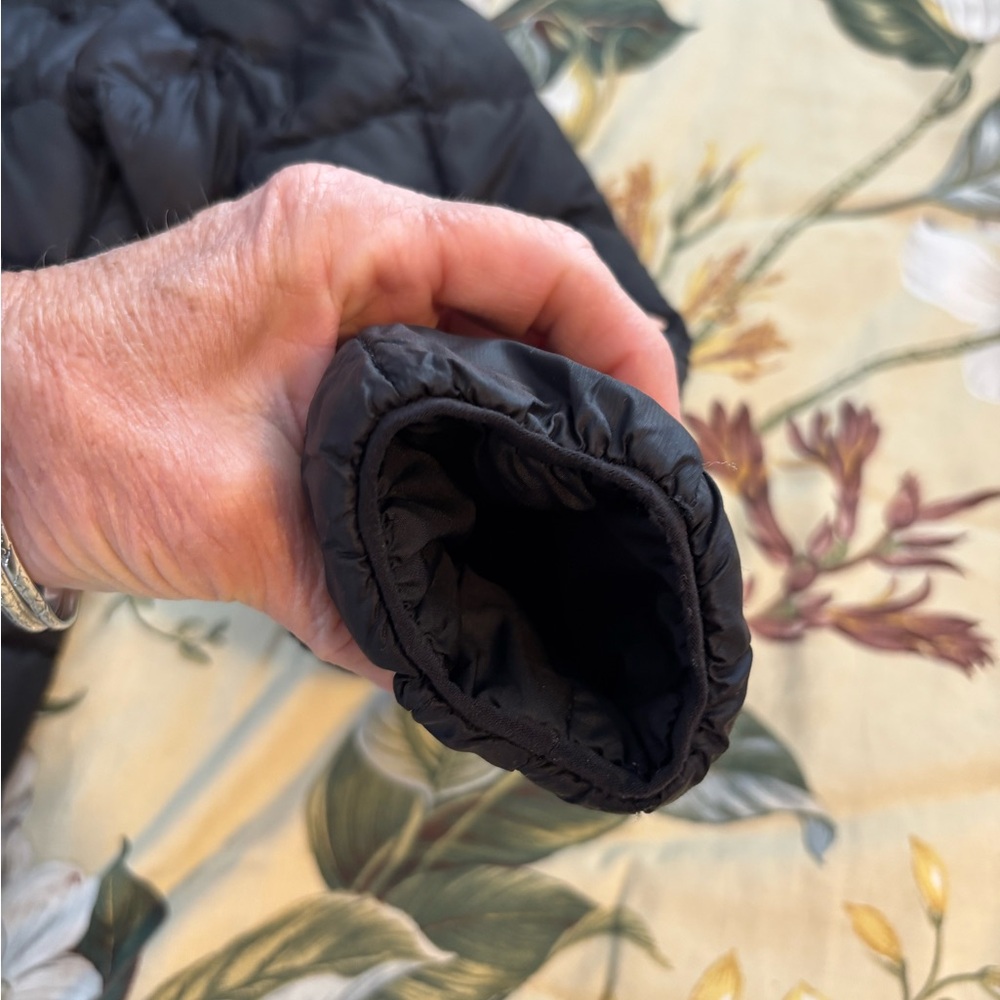 The North Face Thermoball jacket Boys S/P, 7/8 Black - Picture 4 of 14